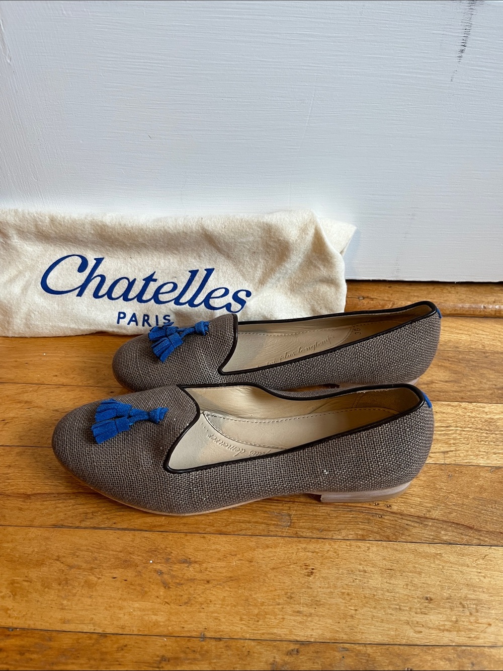 Chatelles 6 Brown Loafers with Bright Blue Tassels